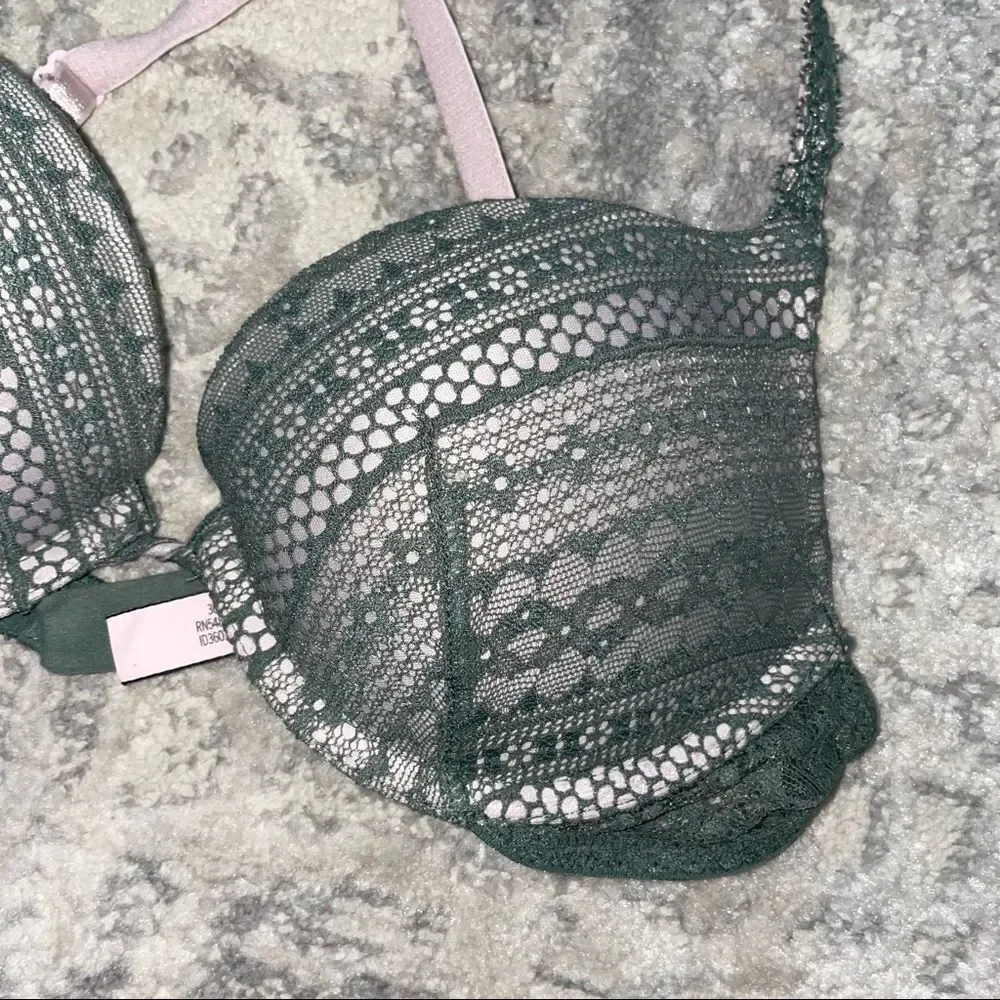 🚨 3 for $25 - VICTORIA’S Secret Push Up Bra